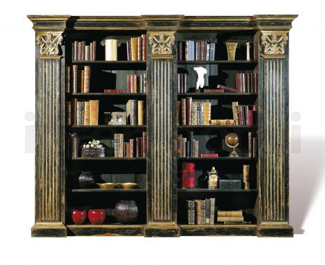 Книжный шкаф с открытыми полками