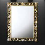 Прямоугольное зеркало в роскошной раме