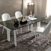 Нераздвижной стол со стеклянной столешницей