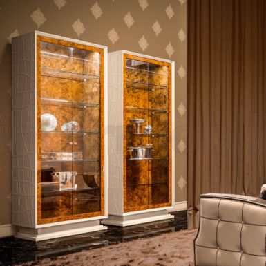 Витрина для гостиной