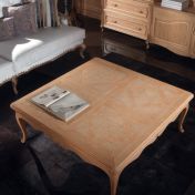 Журнальный столик