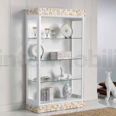 Белая витрина для гостиной-столовой