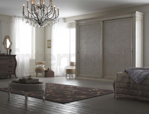 Белый гардероб из коллекции Bisanzio