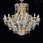 Большая люстра с подвесками