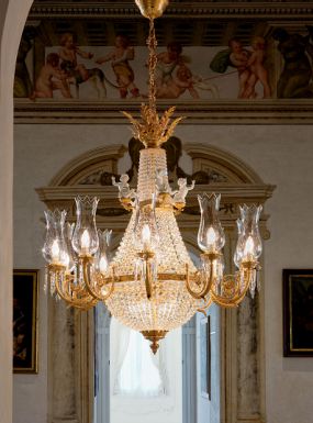 Большая люстра для гостиной