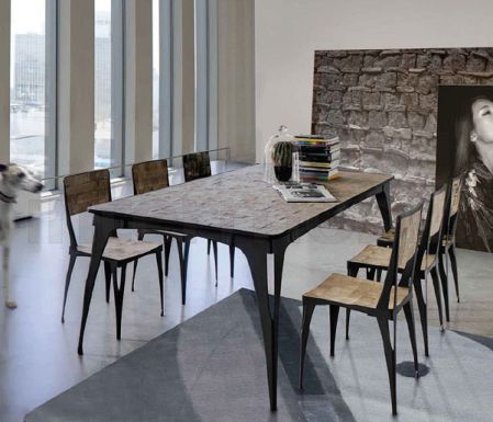 Стол и стулья для столовой Venas