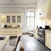 Кухня Elite белый шелк с позолотой