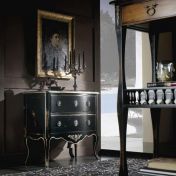 Черный классический комод