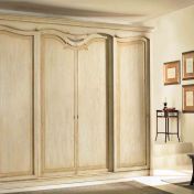 Четырехстворчатый шкаф-купе FENICE