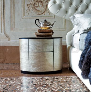 Прикроватная тумбочка Charm