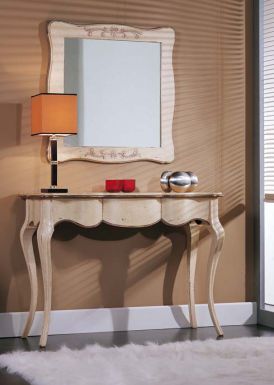 Деревянная консоль от мебельной фабрики Vaccari International