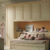 Детский гарнитур для девочки из коллекции CAMERETTE