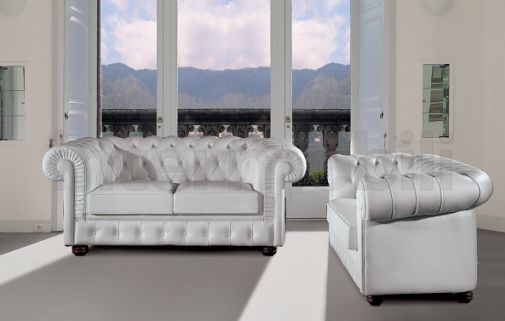Диван и кресло из коллекции CHESTER