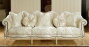 Диван TRADITIONAL на фигурных ножках