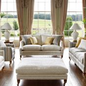 Диван Trafalgar от фабрики Duresta Upholstery Limited