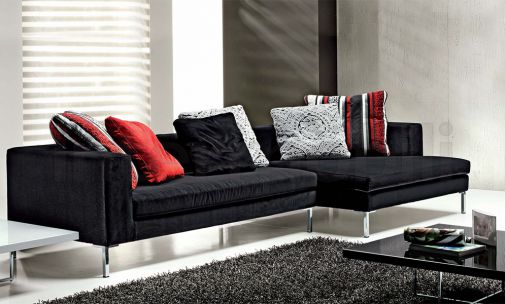 Диваны Delon на высоких хромированных ножках