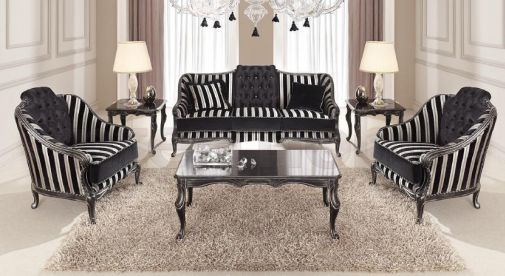 Два кресла и диван для гостиной комнаты.