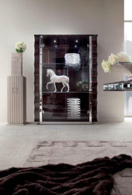 Двухдверная витрина из коллекции Daydream