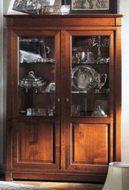 Двухдверный буфет коллекции Chenonceaux фабрики Grande Arredo