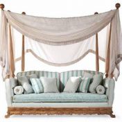 Двухместный диван из коллекции REGENCY