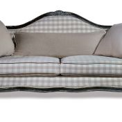 Двухместный диван с подлокотниками