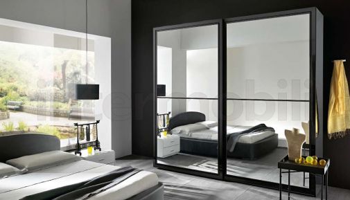 Двустворчатый платяной шкаф с зеркальными створками от Mercantini