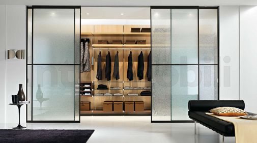 Гардеробная с раздвижными дверями Mercantini