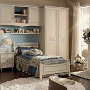 Гарнитур для детской комнаты из коллекции PATINATED