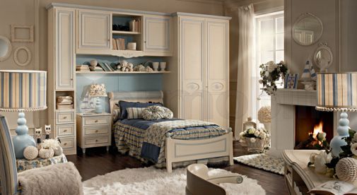 Гарнитур для детской комнаты из коллекции PATINATED