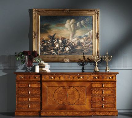 Комод в стиле барокко