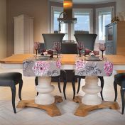 Стол и стулья для столовой