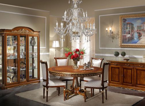 Столовый гарнитур