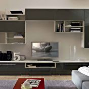 Стенка для гостиной с эффектным комодом