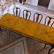 Инкрустированная мебель QUEEN ANNE