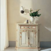 Изящный буфет FARNESE для гостиной или столовой