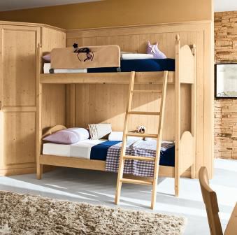 Изысканная мебель для детской комнаты Holiday.