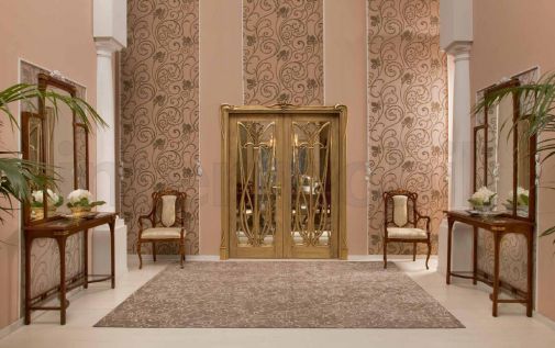 Изысканные консоли и стулья от Medea.