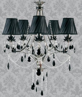 Люстра с черными плафонами и подвесками