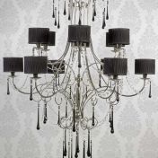 Люстра с двумя ярусами абажуров