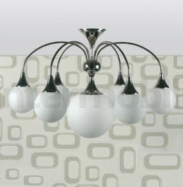 Люстра с плафонами-шарами