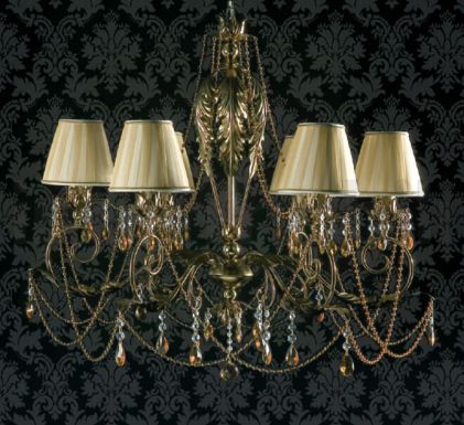 Люстра с роскошным каскадом бус