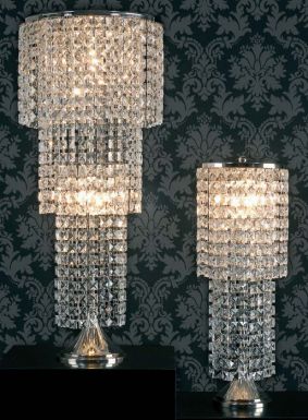 Настольная лампа с цепочками кристаллов