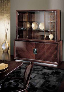 Витрина в китайском стиле из коллекции Montecarlo