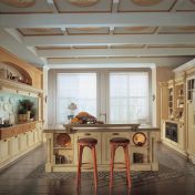 Классическая кухня из коллекции Opera