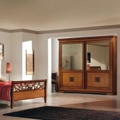 Классическая спальня Verona из натурального дерева