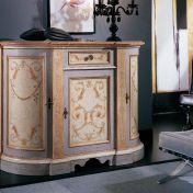 Классический комод от популярного производителя