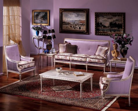 Классический комплект для гостиной в нежных тонах