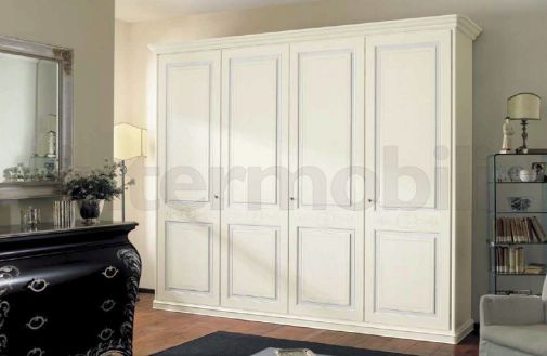 Классический шкаф Cigno светлого цвета из коллекции Meridian