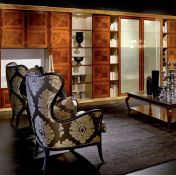 Классический шкаф, кресла и столик для гостиной.