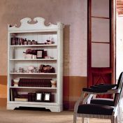 Классический стеллаж для книг от Tonin Casa